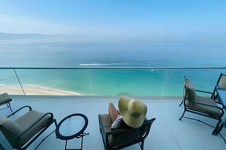 Condominio con las mejores vistas de la bahía